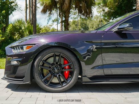 Used 2022 Ford Mustang Shelby GT500 w/ Technology Package image 4