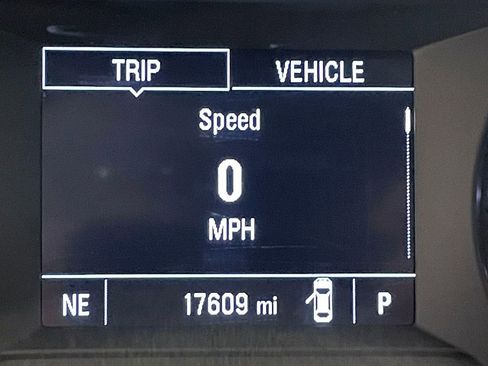 Used 2024 Chevrolet Trax LS w/ LS Convenience Package image 6