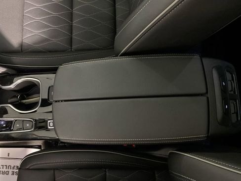 Certified 2023 Buick Envision Avenir image 20