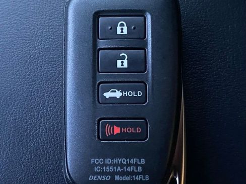 Used 2022 Lexus IS 350 F Sport image 37