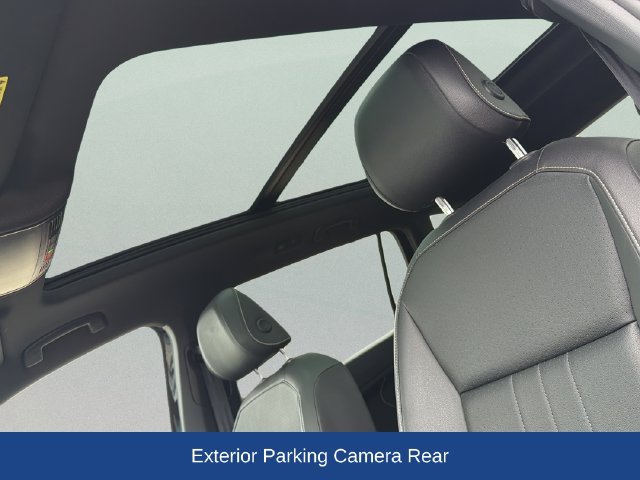 Used 2022 Volkswagen Tiguan SE R-Line AWD/4WD image 12