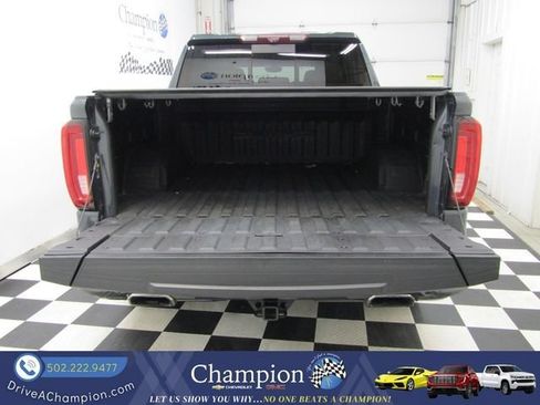 Used 2021 GMC Sierra 1500 Denali w/ Denali Ultimate Package AWD/4WD image 21