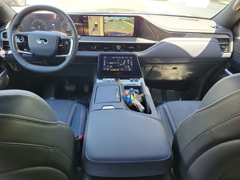 New 2026 INFINITI QX80 4WD w/ Sport Exterior Package image 12