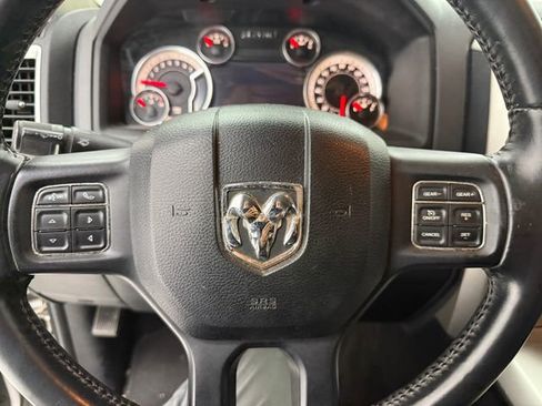 Used 2015 RAM 1500 Lone Star image 12