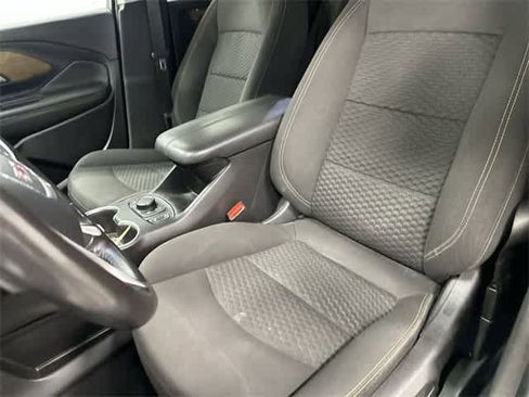 Used 2020 GMC Terrain SLE w/ Driver Convenience Package image 10