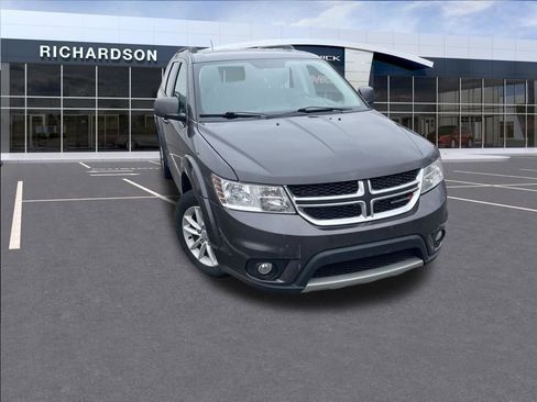 Used 2016 Dodge Journey SXT w/ Comfort/Convenience Group image 9