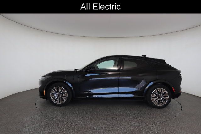 Used 2024 Ford Mustang Mach-E Premium AWD/4WD image 6