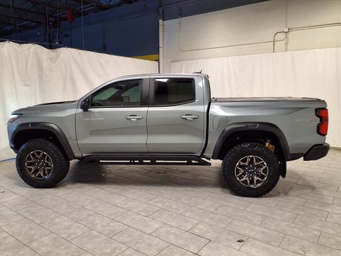 Used 2025 Chevrolet Colorado ZR2 image 6
