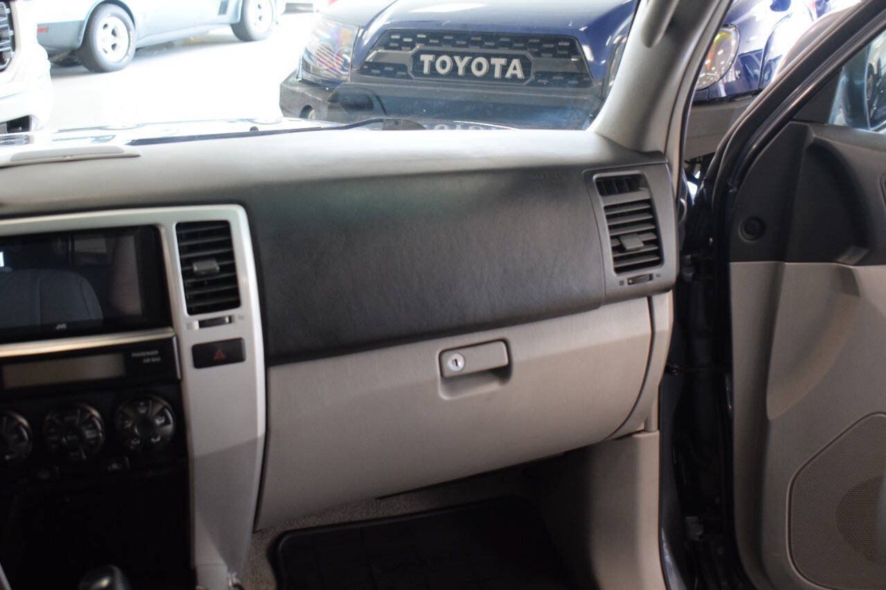 Used 2007 Toyota 4Runner Limited AWD/4WD image 45