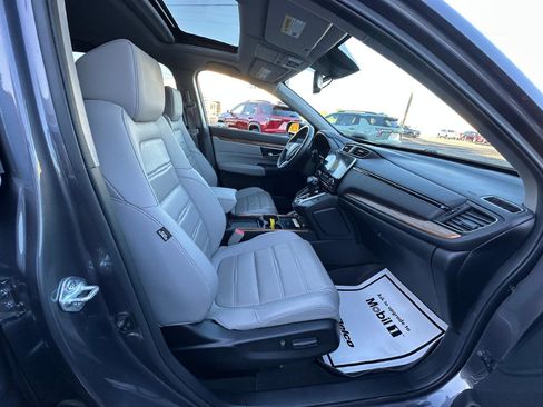 Used 2021 Honda CR-V Touring image 31