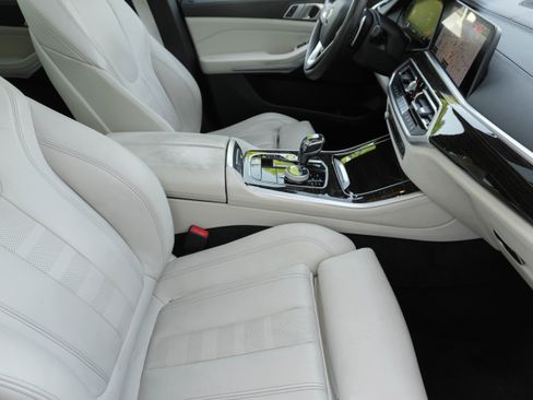 Used 2020 BMW X5 sDrive40i w/ Premium Package image 13