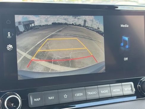 Used 2023 Hyundai Kona SEL w/ Convenience Package FWD image 21