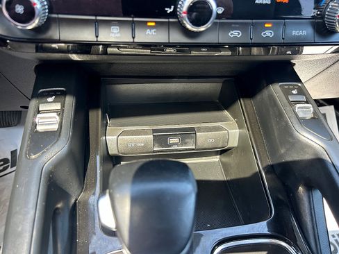 Used 2020 Kia Telluride S w/ S 8 Passenger Seating Package FWD image 20