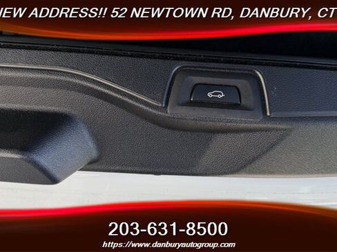 Used 2021 BMW X5 xDrive40i w/ M Sport Package AWD/4WD image 38