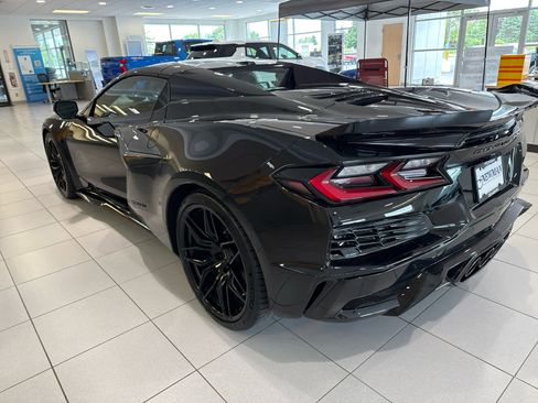 New 2025 Chevrolet Corvette Z06 w/ Battery Protection Package image 8