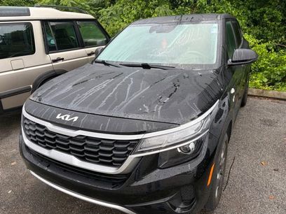 Used 2022 Kia Seltos LX