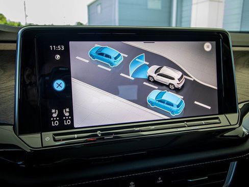 New 2026 Volkswagen Atlas SE image 39