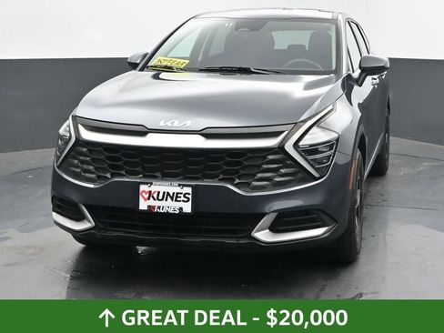 Used 2024 Kia Sportage LX image 5