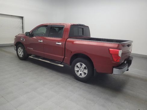 Used 2017 Nissan Titan SV RWD image 3