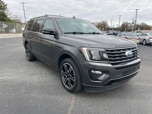 Used 2021 Ford Expedition Max Limited image 6