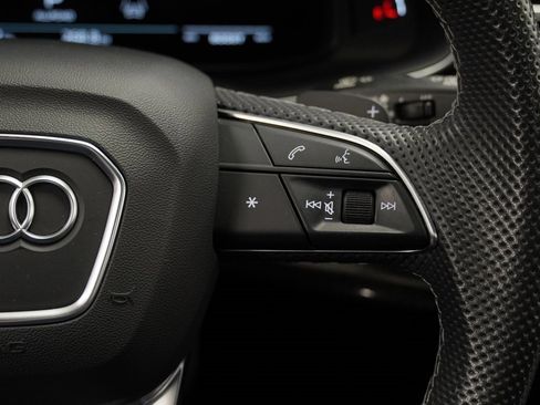 Used 2021 Audi SQ7 Prestige image 38