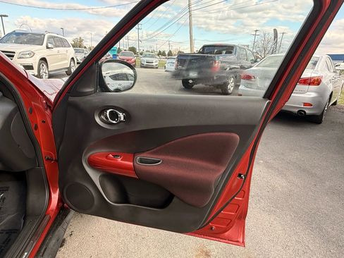 Used 2012 Nissan Juke SL image 22