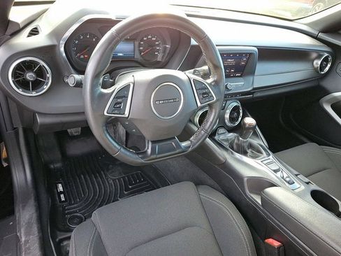 Used 2020 Chevrolet Camaro LT image 13