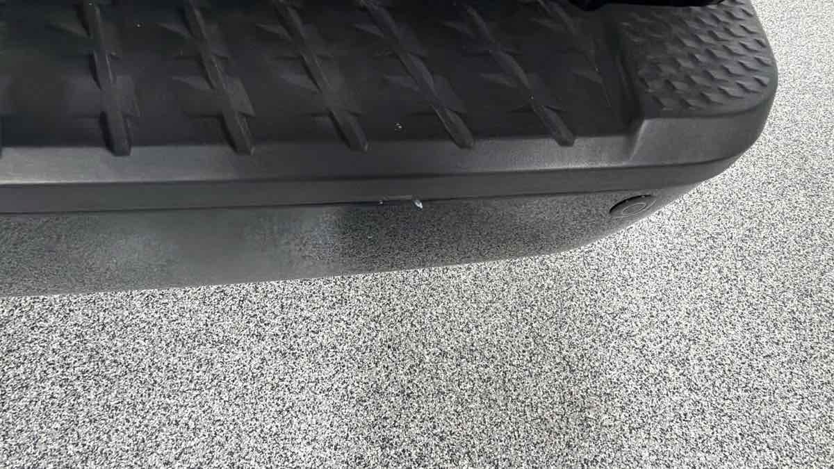Used 2018 Nissan Titan SL w/ Texas Titan Edition AWD/4WD image 35