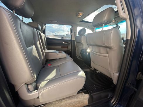 Used 2010 Toyota Tundra Limited image 39