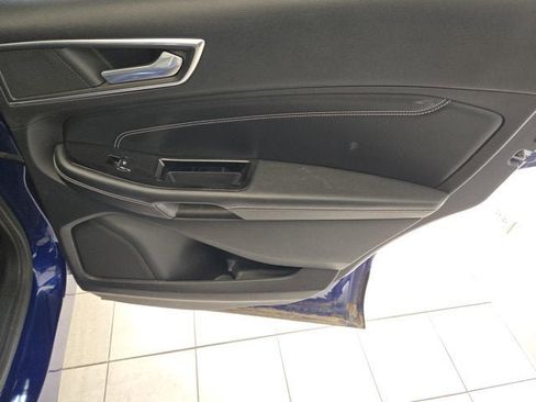 Used 2015 Ford Edge Titanium w/ Equipment Group 301A image 8