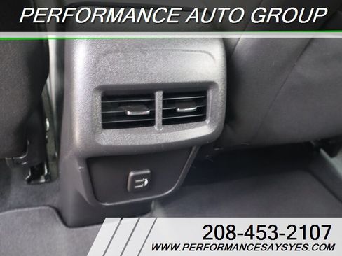 Used 2021 Chevrolet Equinox LT AWD/4WD image 19
