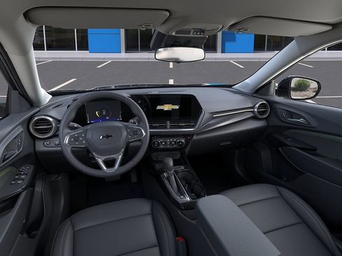 New 2026 Chevrolet Trax ACTIV w/ Driver Confidence Package FWD image 15