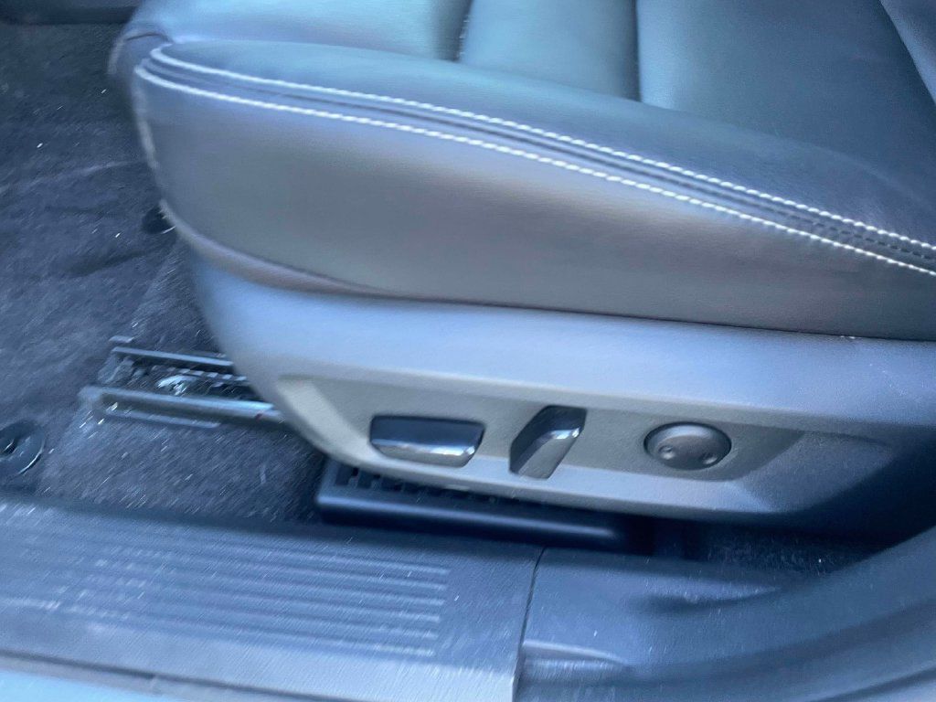 Used 2023 Nissan Rogue SL w/ SL Premium Package FWD image 22