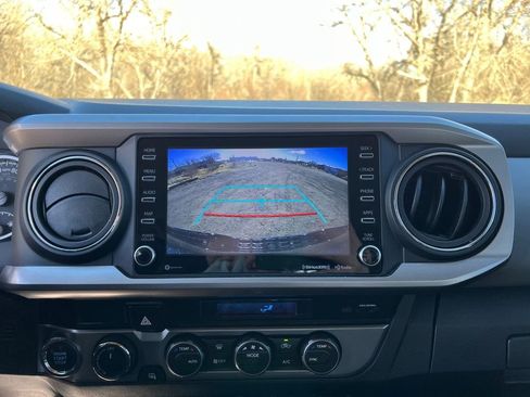 Used 2023 Toyota Tacoma SR5 image 14