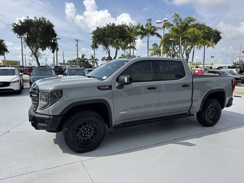 Used 2024 GMC Sierra 1500 AT4X w/ AT4X AEV Edition AWD/4WD image 10