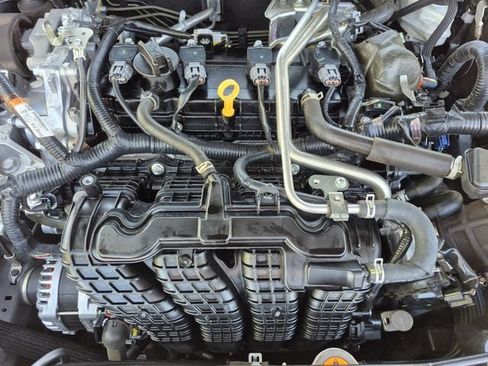 Certified 2021 Nissan Altima 2.5 S FWD image 24