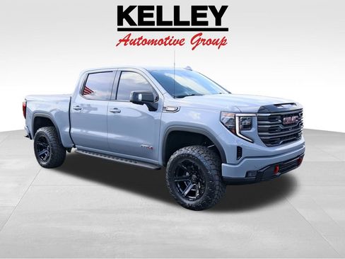 Certified 2025 GMC Sierra 1500 AT4 w/ AT4 Premium Package AWD/4WD image 1