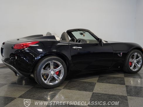 Used 2007 Pontiac Solstice GXP w/ Premium Package RWD image 14