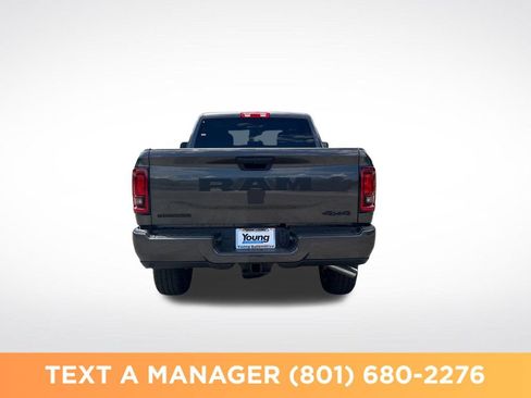New 2026 RAM 2500 Big Horn AWD/4WD image 4