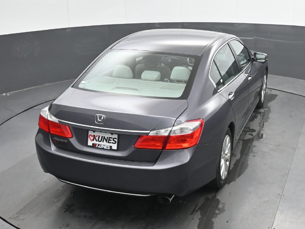Used 2015 Honda Accord EX image 9