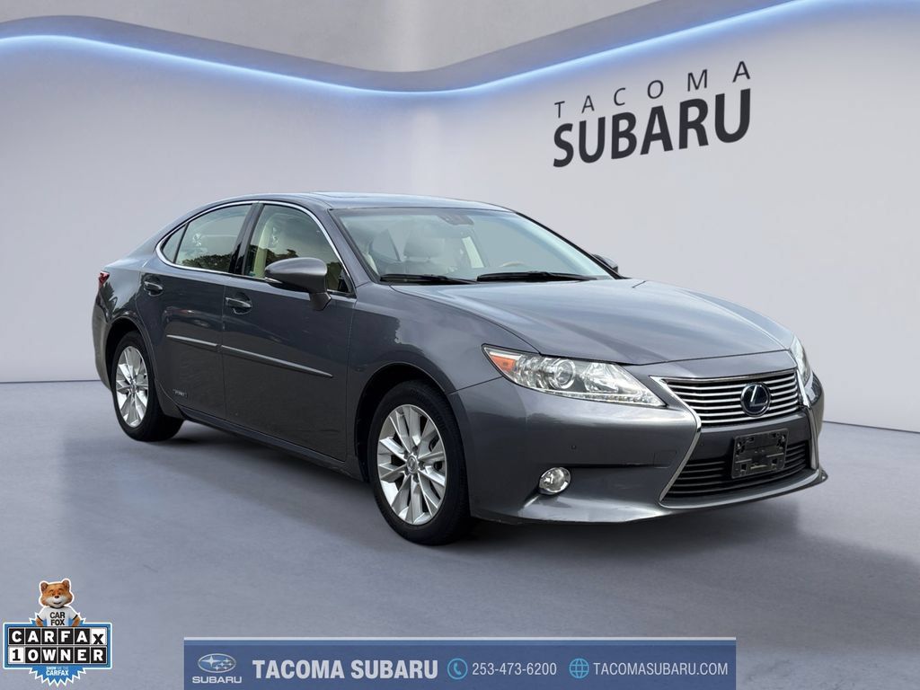 Used 2013 Lexus ES 300h w/ Luxury Pkg FWD image 7
