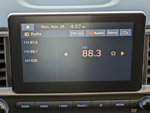 New 2025 Hyundai Venue SEL image 22