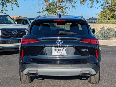 Certified 2024 INFINITI QX50 Luxe image 5