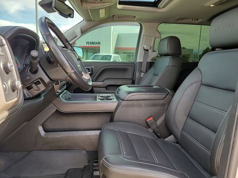 Used 2018 GMC Sierra 1500 Denali w/ Denali Ultimate Package image 12