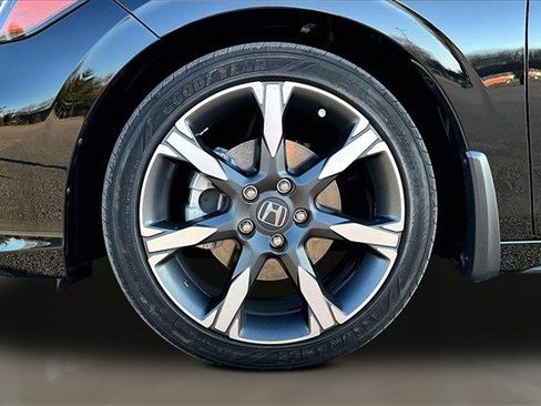 Certified 2025 Honda Civic Sport Touring image 28