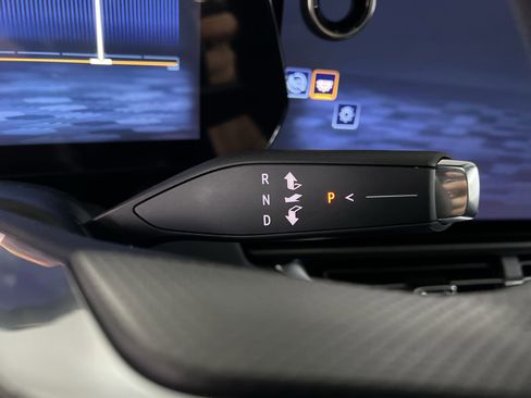 New 2026 Chevrolet Equinox EV LT image 50