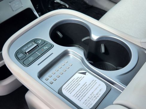 New 2026 Hyundai Ioniq 9 S image 28