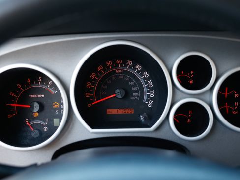 Used 2012 Toyota Sequoia SR5 image 32