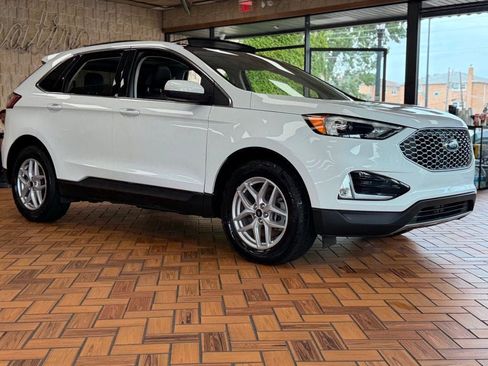 Used 2023 Ford Edge SEL w/ Convenience Package AWD/4WD image 9