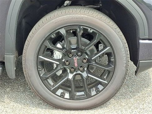 New 2025 GMC Sierra 1500 Denali w/ Denali Reserve Package image 5